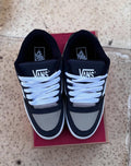 Vans Hylane white and black