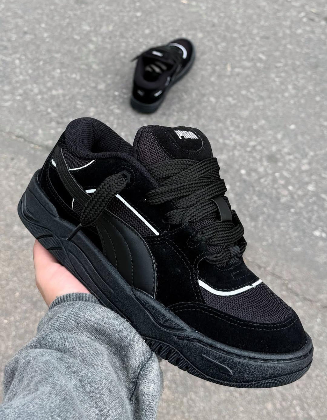 Puma 180 Negras con detalles blancos